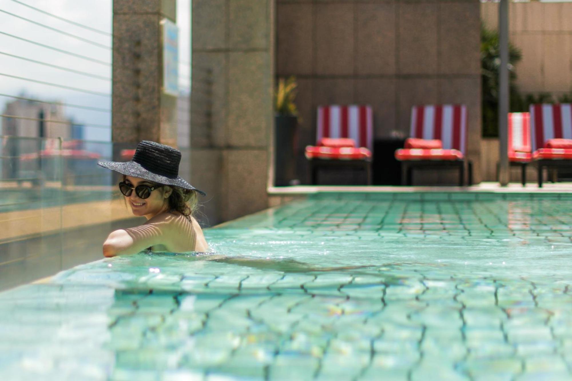 基弗里诺罗塔纳酒店 - 贝鲁特 外观 照片 The swimming pool at the hotel